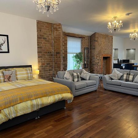 آير The Bards Loft, Large Studio Apartment المظهر الخارجي الصورة